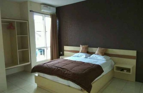 Oro Oro Ombo Hotel | Omah Anin Guesthouse