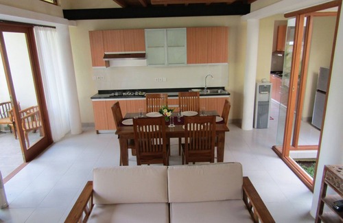 Lodtunduh House | Omah Ayu, Ubud (Monthly House Rental)