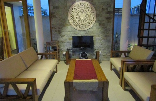 Lodtunduh House | Omah Ayu, Ubud (Monthly House Rental)