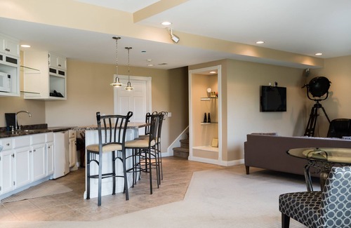 Papillion House | Omaha's Most 5 Stars