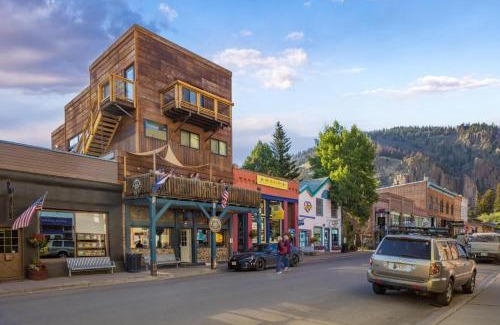 Creede House | OMI Loft
