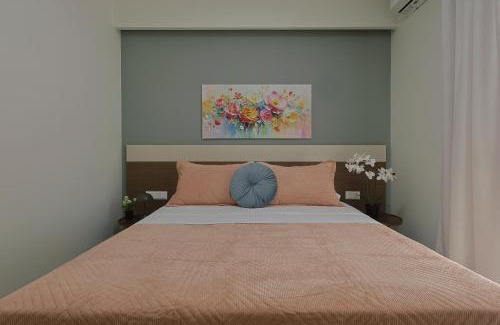 Katerini Apartment | OMICRON - Deluxe Central Apartment by Optimum Link