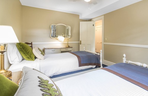 Bretton Woods Resort | Omni Bretton Arms Inn at Mount Washington
