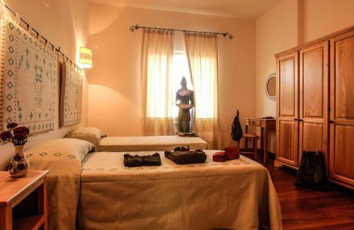 Orroli Hotel | Omu Axiu