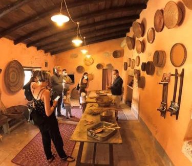 Orroli Hotel | Omu Axiu