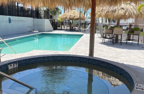Charlotte Park House | On Golden Pond 1-bedroom home overlooking pond in Punta Gorda, FL