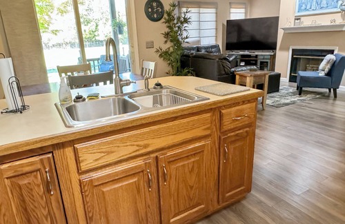 Kelleys Island Condo | On Island Time at Kelleys! Downtown Area