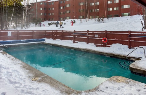 Sunday River Area Condo | On Mountain two bedroom unit sleeping 8