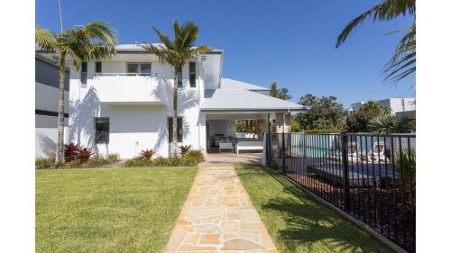 Kingscliff House | On Northpoint at Salt