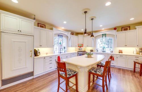 Libby House | On-Site Lake Access Couples Retreat in Libby!