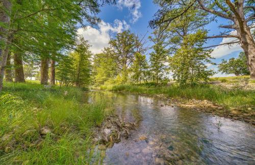 Medina House | On-Site River Access Medina Vacation Rental