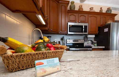 San Jose del Cabo Condo | On the Beach 2 Bedroom at Las Olas B402