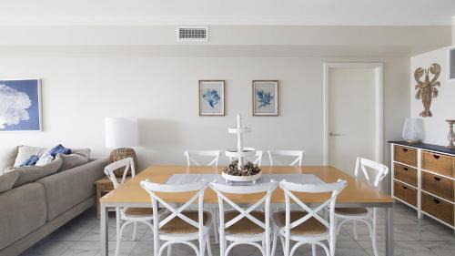 Boat Harbour Apartment | On the Beach Getaway
