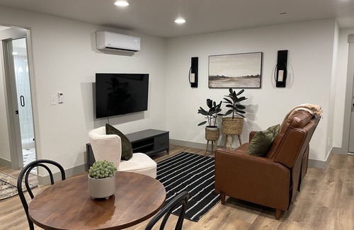 Saratoga Springs Apartment | On the door step of silicon slopes and just minutes from the mountains.