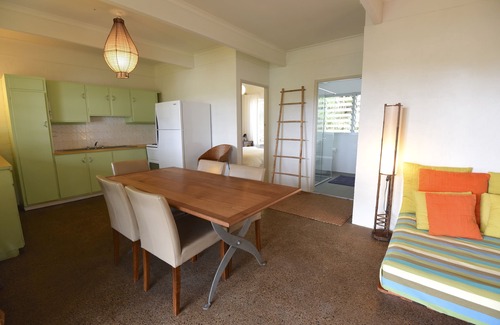 Smiths Lake House | On The Edge - Waterfront & Kayaks. Views. SPECIAL!