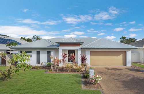 Douglas House | On the river in Douglas, Townsville