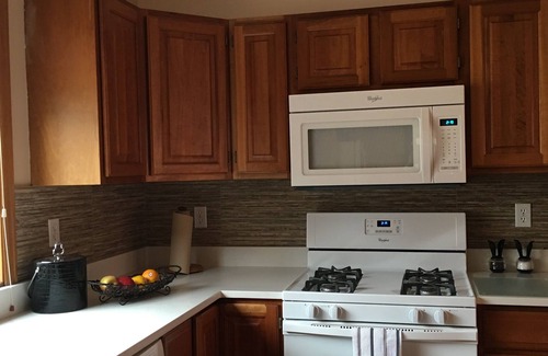 Carbondale House | On the River, in Town. Easy Access to Outdoor activitiesnLicense #002734