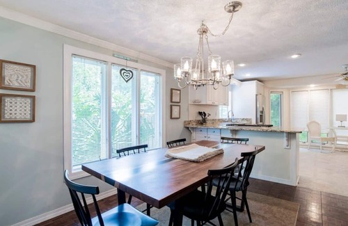 Mobile House | On the River! Patio,Yard- Dozing at Dog River