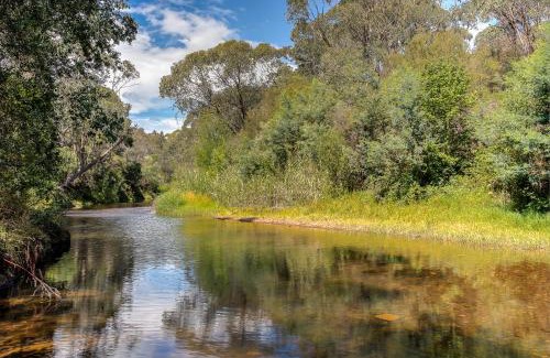 Porepunkah House | On the River, Porepunkah - Bright VIC