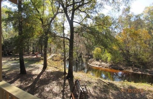 Claxton House | On the Riverbend Cabin