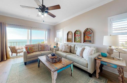 Independence Square Apartment | On The Rocks 2