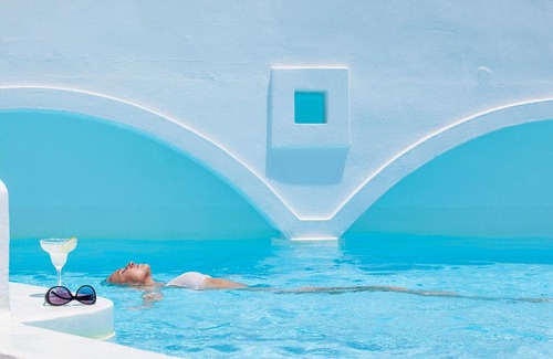 Imerovigli Hotel | On The Rocks - Small Luxury Hotels of the World
