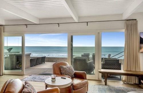 Capistrano Beach House | ON THE SAND! Private Beach! OCEAN FRONT HOT TUB!