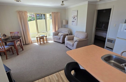 Stanley Apartment | On The Terrace Stanley