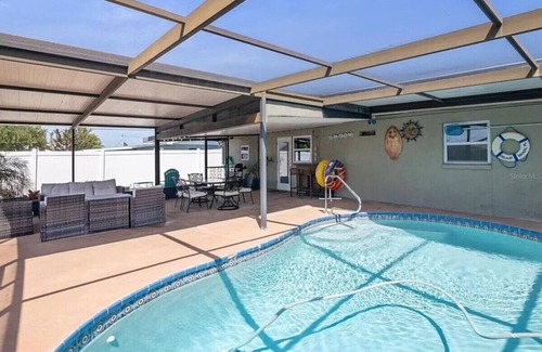Vista Del Mar House | On the Water! *Pool & Golf Cart