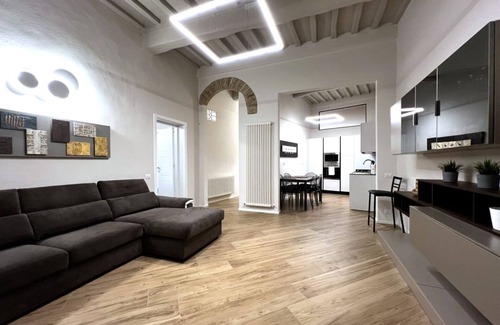 Siena City Centre Apartment | On the way to the sun (Apartment with air conditioning)