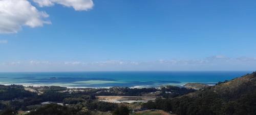 Korora Apartment | ON TOP Of THE WORLD Garden Studio