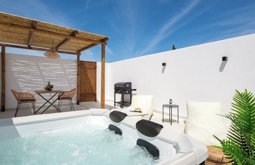 Archangelos Apartment | Onar Luxury Suite 1 Gaia