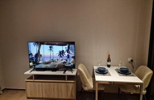 Bang Lamung Apartment | Once Pattaya Seaview Condo