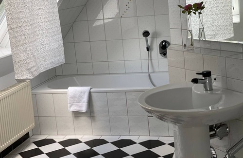 Bad Homburg v.d. Hoehe Apartment | One bedroom apartment near Kurpark