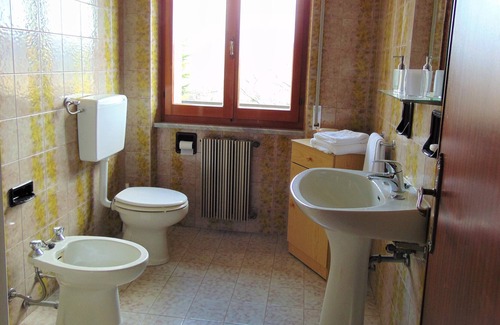 Albareto Apartment | One bed apartment with private balcony, second floor