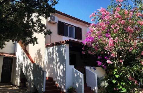 Artatore Apartment | One bedroom apartment with terrace Artatore, Lošinj (A-17591-a)
