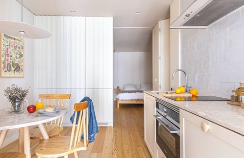 Socorro Apartment | One Bedroom Apartment Alfama 0