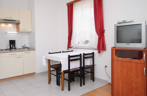 Vinjerac Apartment | One bedroom apartment with terrace and sea view Vinjerac, Zadar (A-3248-c)