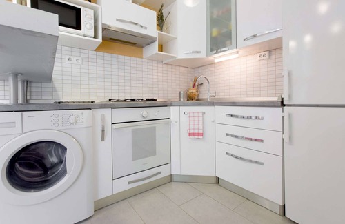 Zagreb Apartment | One bedroom apartment with terrace and park view