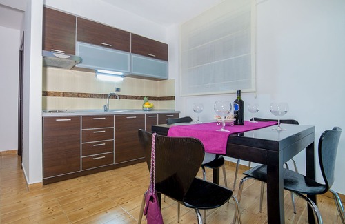 Przno Apartment | One Bedroom Apartment with Sea View