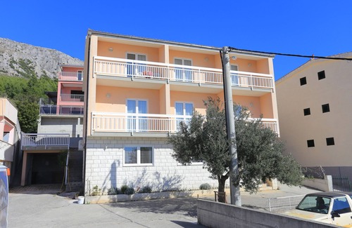 Stanici Apartment | One bedroom apartment with balcony and sea view Stanići, Omiš (A-2818-c)