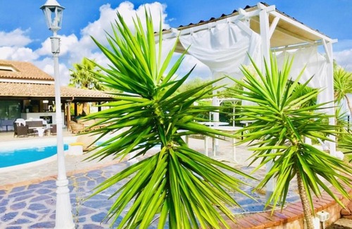 Sorso Apartment | One bedroom appartement with shared pool jacuzzi and enclosed garden at Sorso 2 km away from the beach