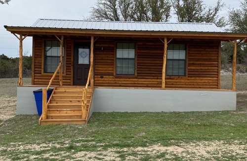 Hamilton Cabin | One Bedroom Cabin w/Sleeper Sofa Cabin 8