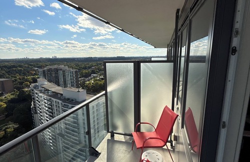Willowdale Condo | One bedroom fully furnished Condo apartment - Northyork