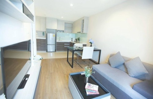 Khlong Tan Nuea Apartment | One Bedroom Grand Suite B