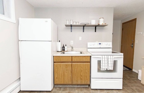 Fargo Apartment | One Bedroom Hideaway near NDSU