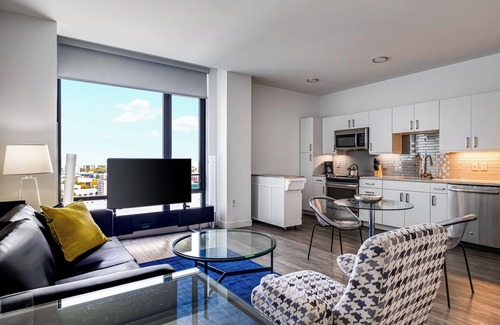 Downtown Apartment | One Bedroom in Amazing Stamford Location