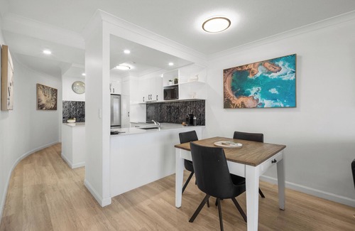 Gold Coast Resort | One Bedroom Mediterranean Escape at Burleigh