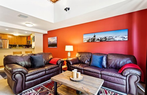 Tahoe City Condo | One Bedroom plus Loft River View Condo
