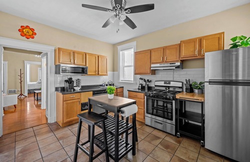 The Southampton Apartment | One Bedroom South City Apartment by StayLage